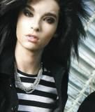 30 De moduri de al enerva pe Bill - 1 Din ,,greseala,, spunei ca este fata in public - Bill Kaulitz