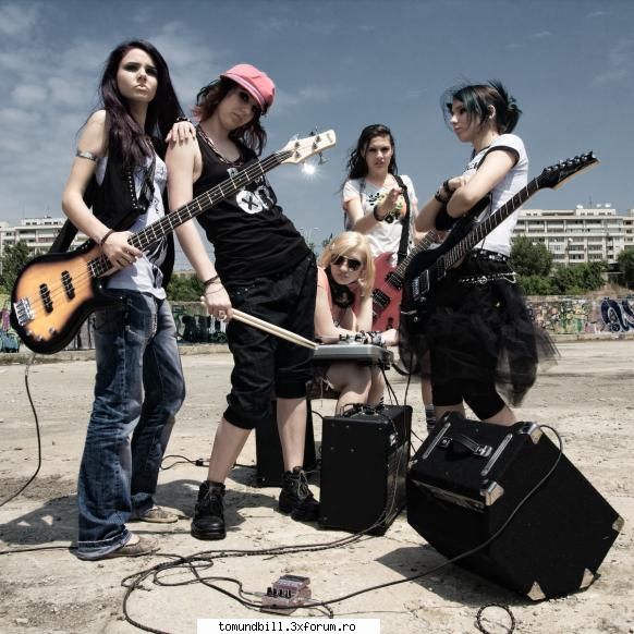 biografie - le ador pe fete.. ma rog sunt faan Blaxy Girls - Blaxy Girls