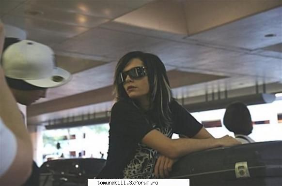funny with tokio hotel - Tom: Mama ce cur bun are asta Bill: Ba curvo :x - Tokio hotel