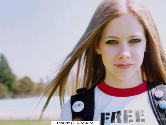 poze - am si eu niste poze cu avril lavigne - Avril Lavigne