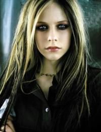 poze - cam atatea am mai pun eu alta data ok - Avril Lavigne