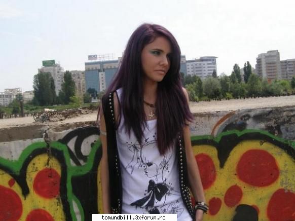 poze - lavi_th - Blaxy Girls