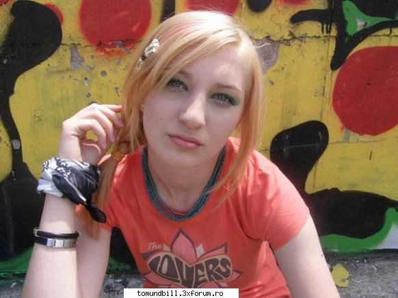 poze - lavi_th - Blaxy Girls