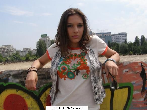 poze - lavi_th - Blaxy Girls