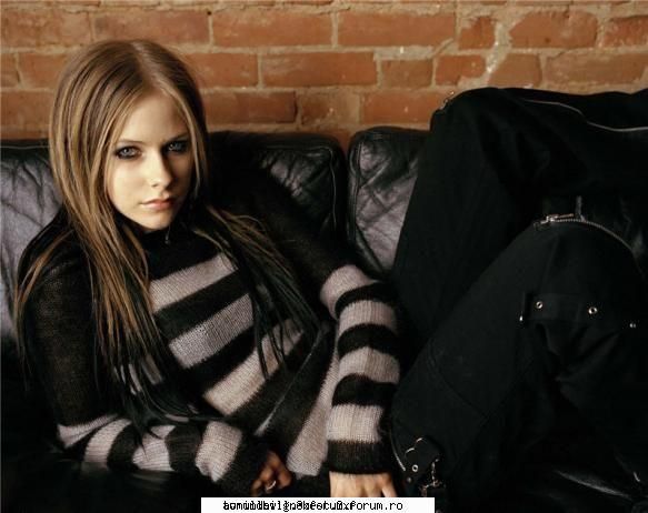 poze - bia_th - Avril Lavigne